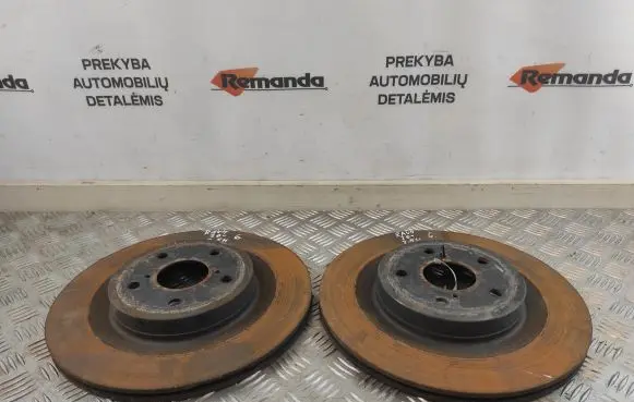 Toyota RAV 4 (XA50) Rear brake disc