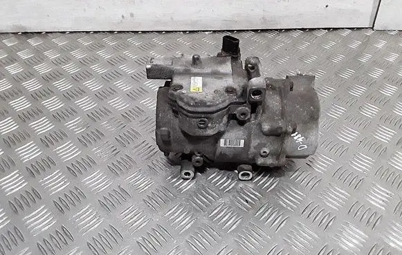 Lexus CT 200H Air conditioning (A/C) compressor (pump) 0422000404