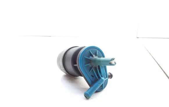 Volkswagen Transporter - Caravelle T4 Windscreen/windshield washer pump