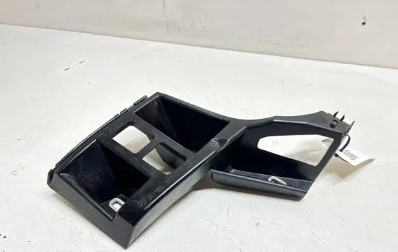 Mercedes-Benz ML W166 Rear bumper mounting bracket A1668803303