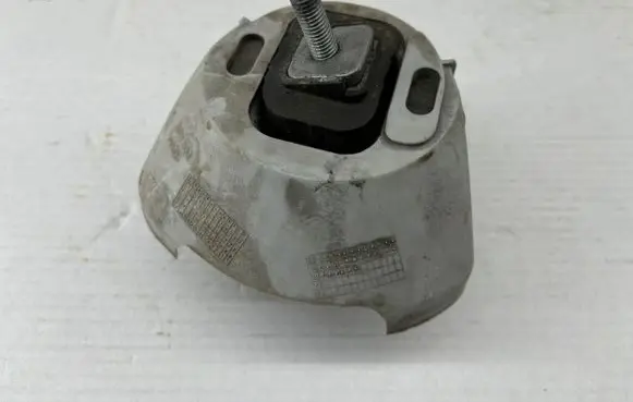 BMW M4 F82 F83 Engine mount bracket 2284818
