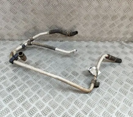 Volkswagen Touareg II Engine coolant pipe/hose 7P0819858B