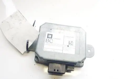 Opel Insignia A GPS navigation control unit/module 13384291