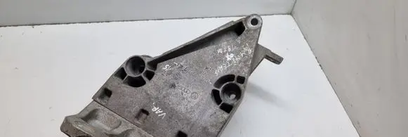 Skoda Roomster (5J) Engine mounting bracket 038199207AJ 6Q0199185R