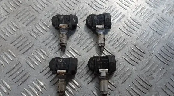 Hyundai i30 Tire pressure sensor 52933-3N100