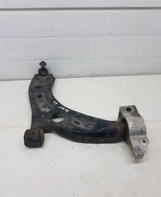 Front lower control arm/wishbone