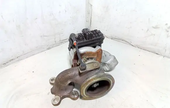 Audi A3 S3 8V Turbo 04C145703