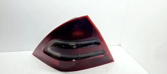 Mercedes-Benz C W203 Rear/tail lights