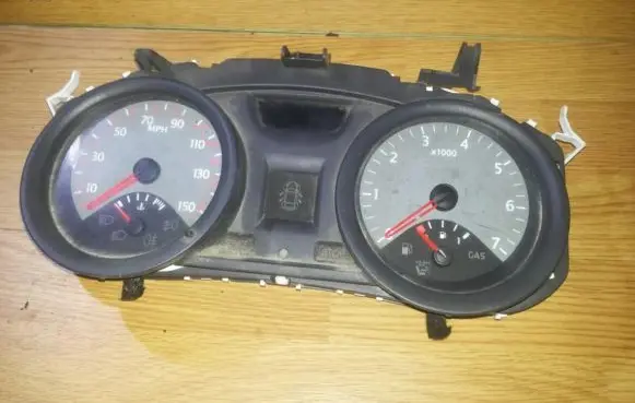 Renault Megane II Speedometer (instrument cluster) 8200074324