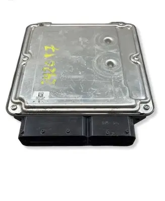 Audi A3 S3 8P Engine control unit/module 03L906022MA 0281015824