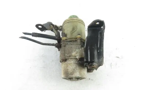 Skoda Fabia Mk1 (6Y) Power steering pump A5091960D 6Q0423155R