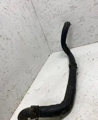 Volkswagen Multivan T4 Engine coolant pipe/hose