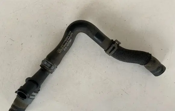 Audi Q7 4M Engine coolant pipe/hose 4M0145920AC
