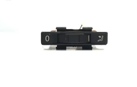 Nissan Qashqai Seat control switch 7L6819766