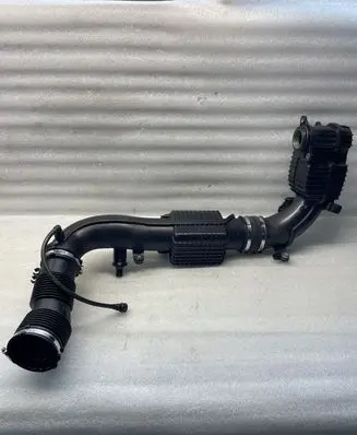 Volvo S60 Air intake duct part 31319691 31370134 BT7RA