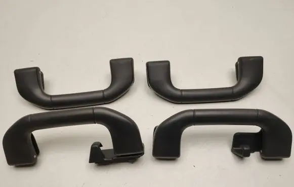 Mercedes-Benz C W204 Front interior roof grab handle A204100051
