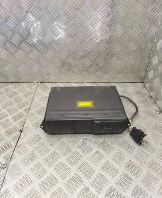 CD/DVD changer