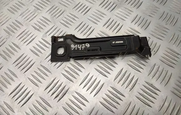 KIA Sorento Headlight/headlamp mounting bracket 