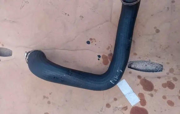 Ford Mondeo MK V Intercooler hose/pipe 