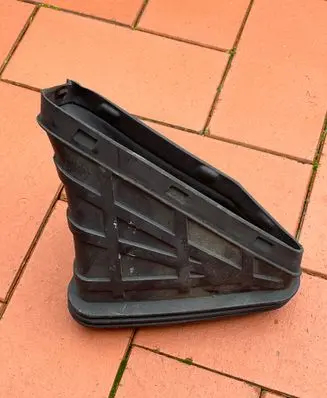 Air intake duct part