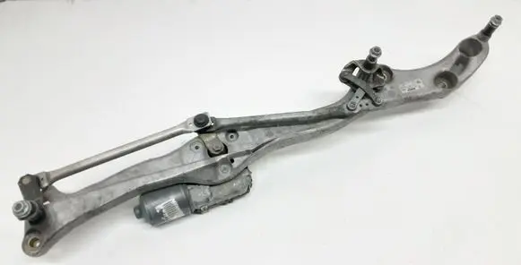 BMW 7 E65 E66 Front wiper linkage and motor 7115706 6923740
