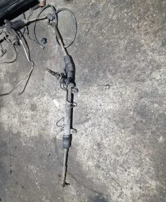 Toyota Corolla Verso AR10 Steering rack