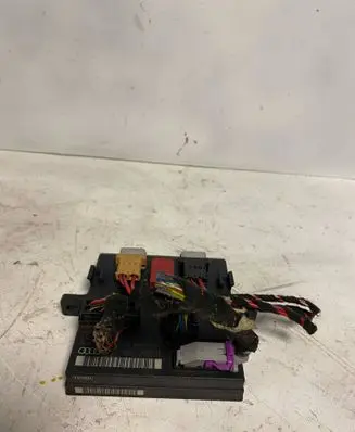 Audi A4 S4 B6 8E 8H Comfort/convenience module 8E0907279G