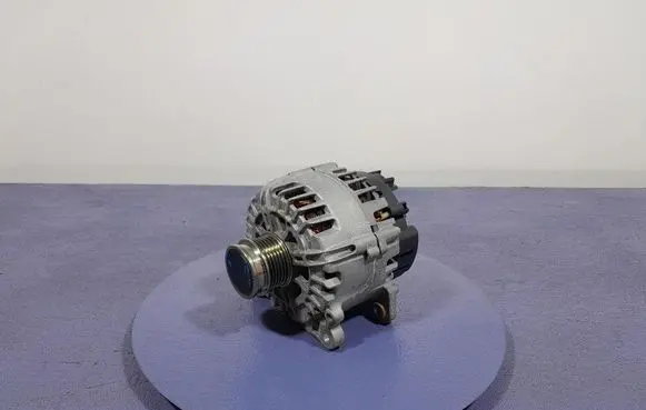 Skoda Kamiq Generator/alternator 05E903026K