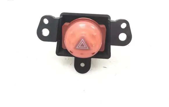 Nissan Almera Tino Hazard light switch NILES06016