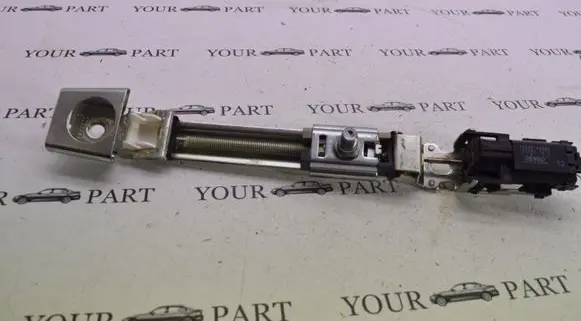 Lexus LS 460 - 600H Seat belt adjustment motor 8564250050