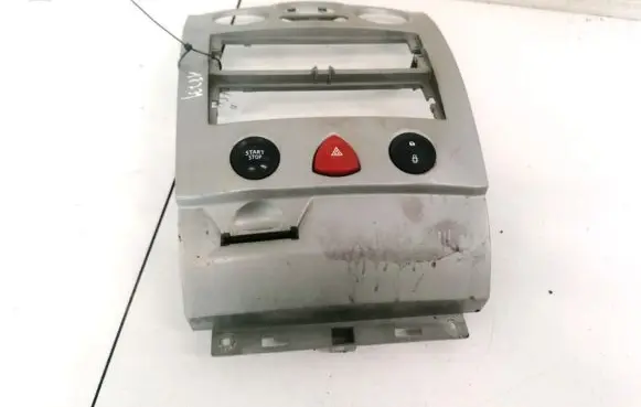 Renault Megane II Engine start stop button switch 8200074331A S118539001E