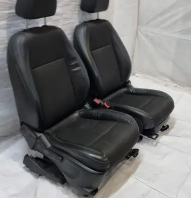 Seat set