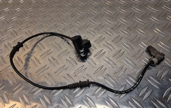 Mercedes-Benz A W168 ABS brake wheel speed sensor A1685400017