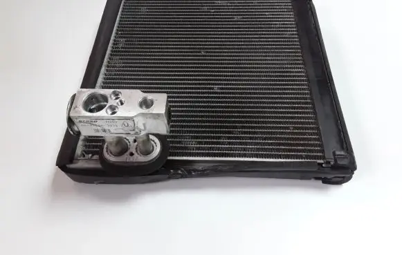 Air conditioning (A/C) radiator (interior)