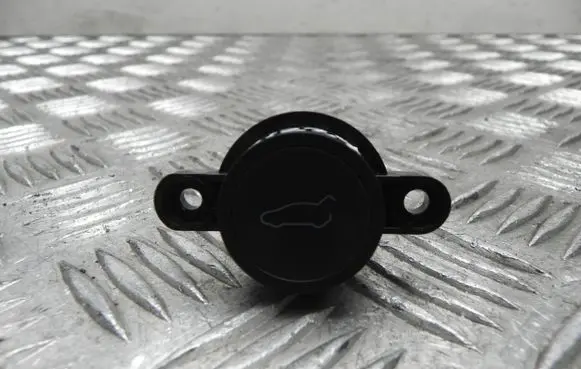 Tesla Model Y Tailgate opening switch 150190700C