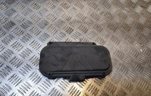 BMW 7 F01 F02 F03 F04 Fuse box cover 7555179 12907555179