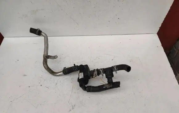Porsche Cayenne (92A) Engine coolant pipe/hose 7P5819824