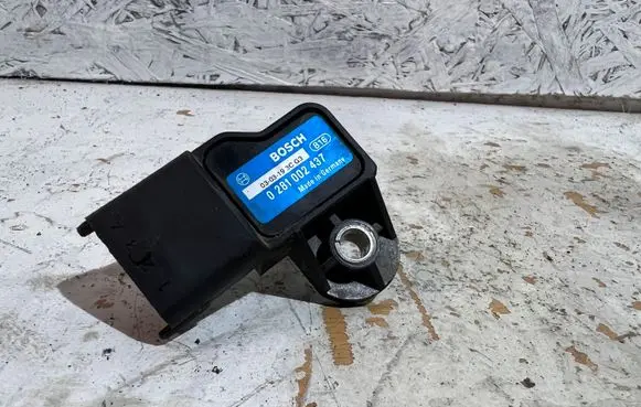 Opel Signum Air pressure sensor 0281002437