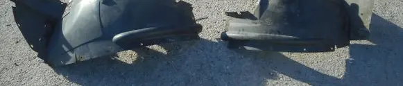Front wheel arch liner splash guards