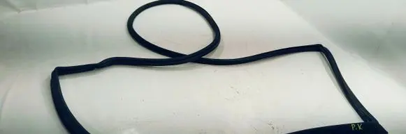 Subaru Outback (BS) Rubber seal front coupe door 