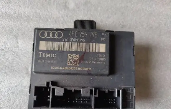 Audi A6 S6 C6 4F Door control unit/module 4F0959795 4F0910795 0033TFK0001