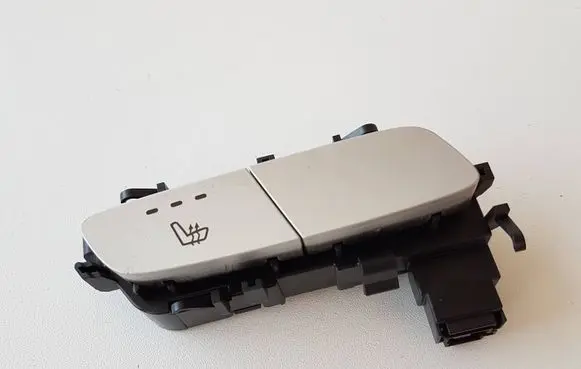 Mercedes-Benz C W205 Seat heating switch A2139057302 13096623 HW132000