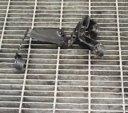 BMW 4 F32 F33 ABS pump bracket 6798904