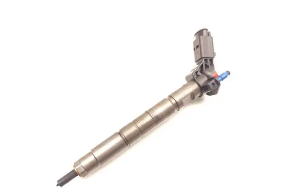Hyundai Santa Fe Fuel injector 338002F000 0445116018
