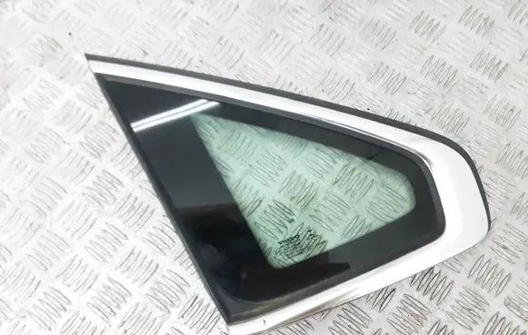 Volvo S90, V90 Rear side window 31385504