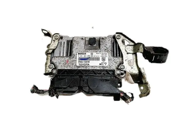 Toyota Auris 150 Engine control unit/module ECU 89661-02E90