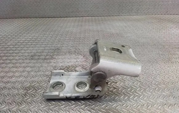 Toyota Proace Front door upper hinge 