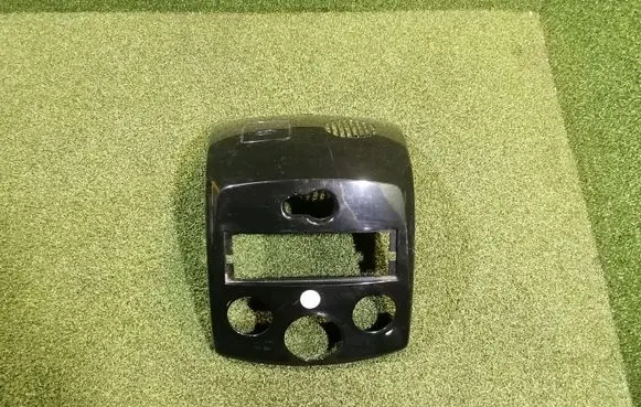 Renault Clio III Center console 8200407843 8200407847 8200469051