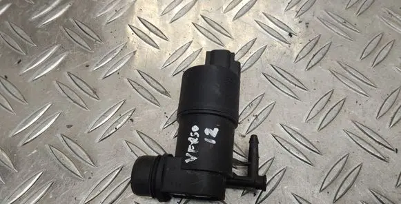 Toyota Verso Windscreen/windshield washer pump 853300F020