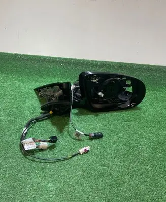 Mercedes-Benz E W213 Front door electric wing mirror A2138105401